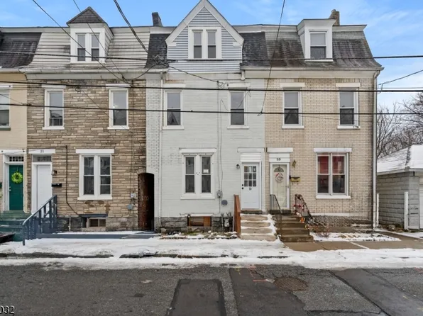 23 Reese Ct, Phillipsburg, NJ 08865