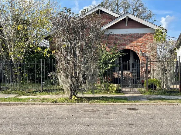 1622 Eagle St, New Orleans, LA 70118