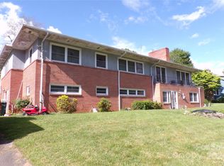 143 Johnson St, Canton, NC 28716