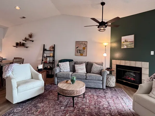 350 South Wildwood Drive #E23, Branson, MO 65616