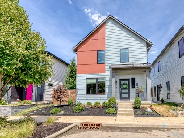 8686 Morgan Dr, Fishers, IN 46038