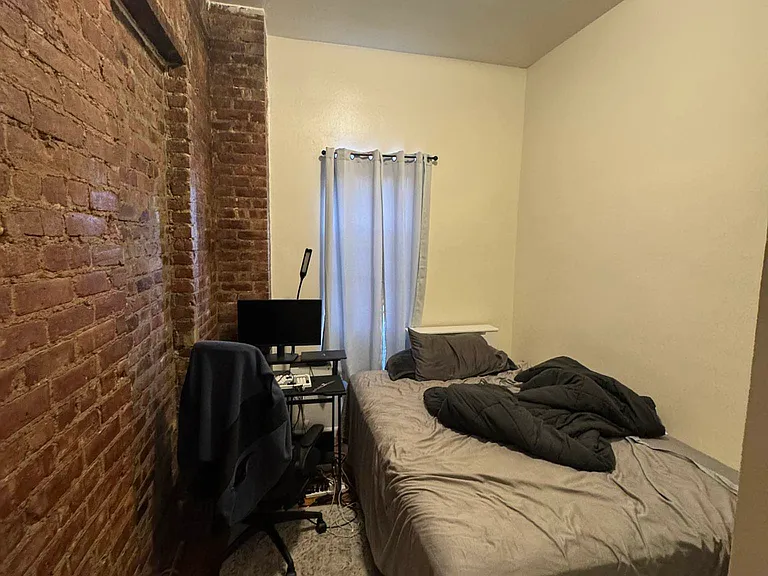 220 E 29th St #6F — Photo 11