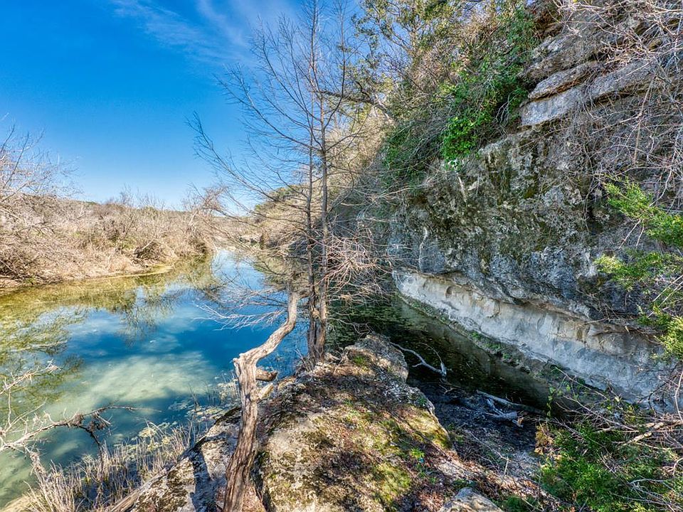 1st image of 1125 Cave Springs Dr
