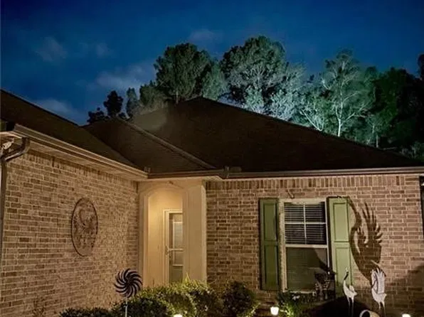 712 Branch Crossing Dr, Covington, LA 70435