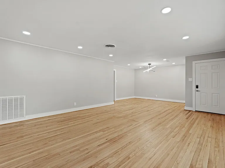 5451 Redstart St — Photo 6