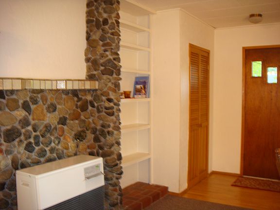 Attractive front entry