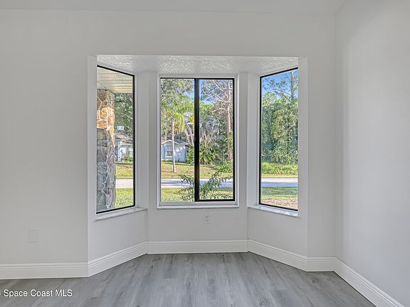 5th image of 1148 Albion St NW