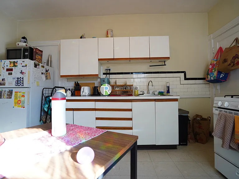 1118 Commonwealth Ave #3A — Photo 5