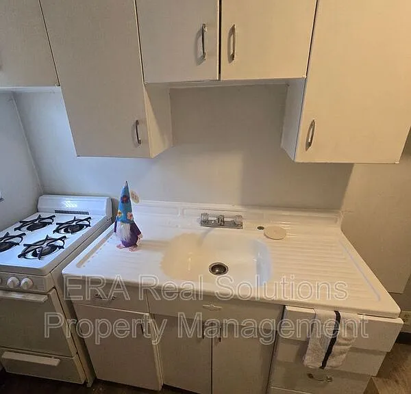 81 N Hampton Rd #A — Photo 14
