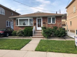 203 Dongan Hills Ave, Staten Island, NY 10305