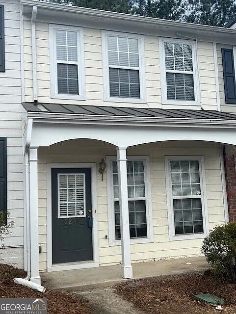 2 bed, 2.5 bath, 1312 sqft, $1,750 — Photo 2