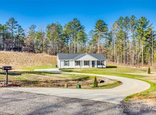 1076 Westminster Dr, Lancaster, SC 29720