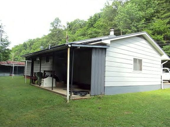4th image of 3083 S Calhoun Hwy