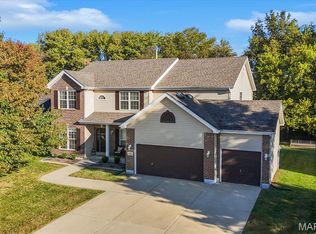 2261 Jack Nicklaus Dr, Belleville, IL 62220