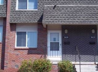 8450 Ohern St, Omaha, NE 68127