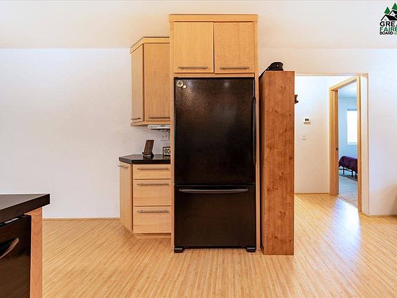 3rd image of 4376 Dartmouth Dr