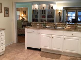 101 Berry Ave, Gulf Breeze, FL 32561