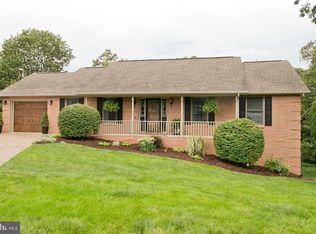 243 Brandylion Dr, Stephens City, VA 22655