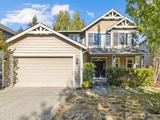 923 207th Street SW, Lynnwood, WA 98036