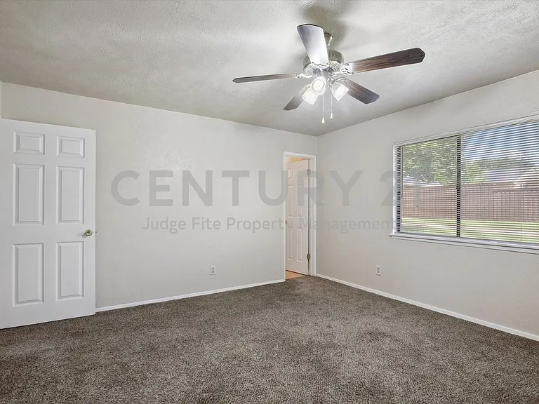 10217 Ironwood Ln — Photo 20