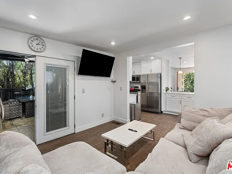 6440 W 87th Pl — Photo 14