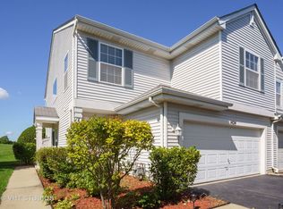 1424 Meadowsedge Ln, Carpentersville, IL 60110