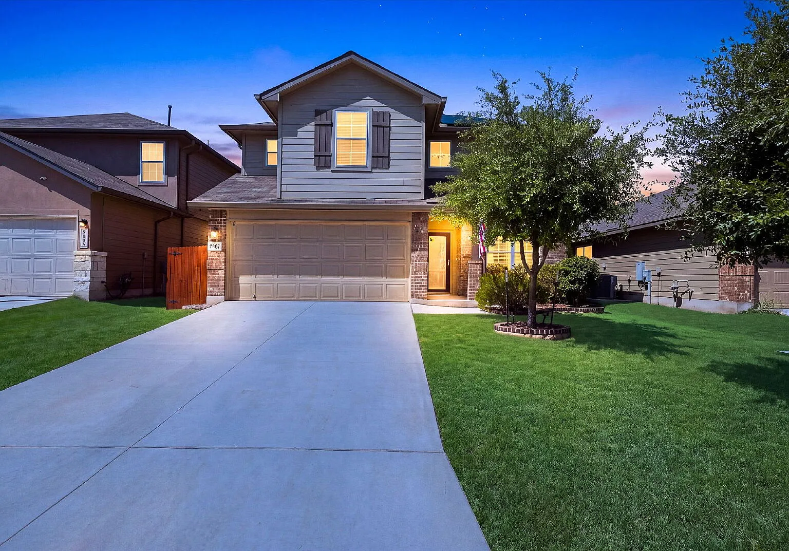 5 bed, 2.5 bath, 2539 sqft, $2,500 — Photo 1