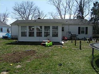 2nd image of 6047 10th Ave