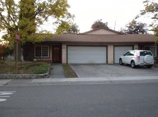 4040 Vosburg St, Sacramento, CA 95826