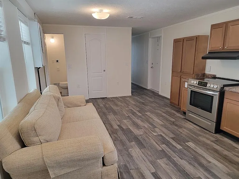 5700 Holiday Park Blvd — Photo 8