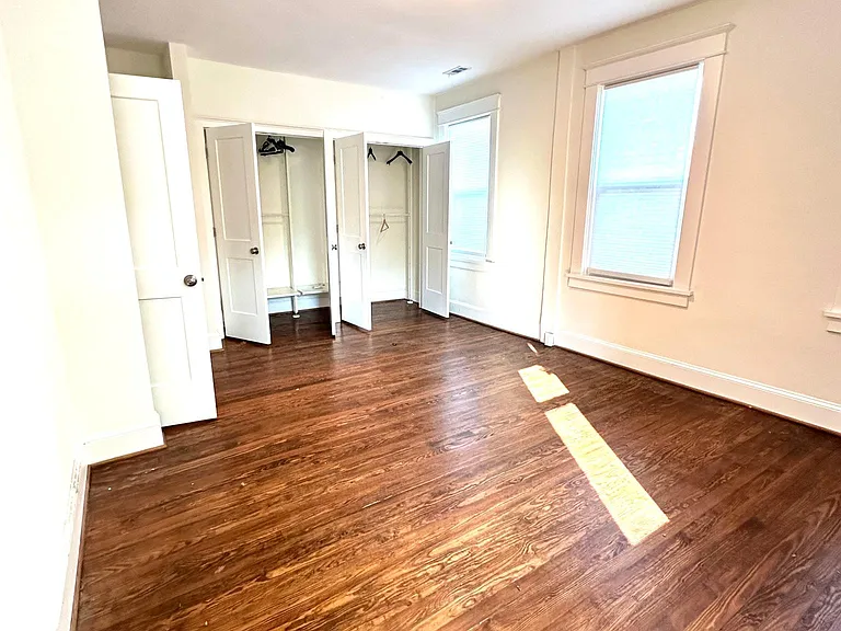 208 W 29th St — Photo 21