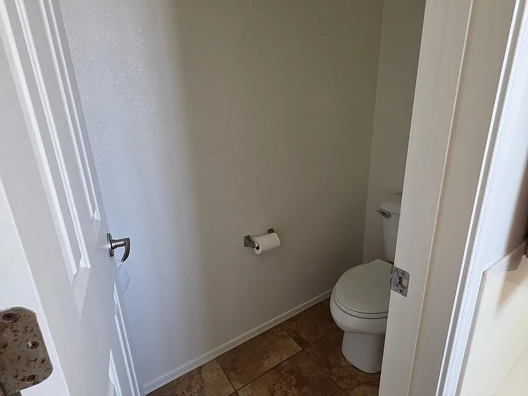 Master bedroom toilet