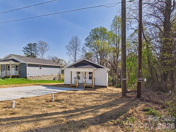 4th image of 209 Hauss Ridge Rd SE