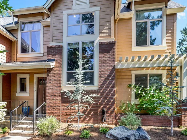 2543 NW Crossing Dr, Bend, OR 97703