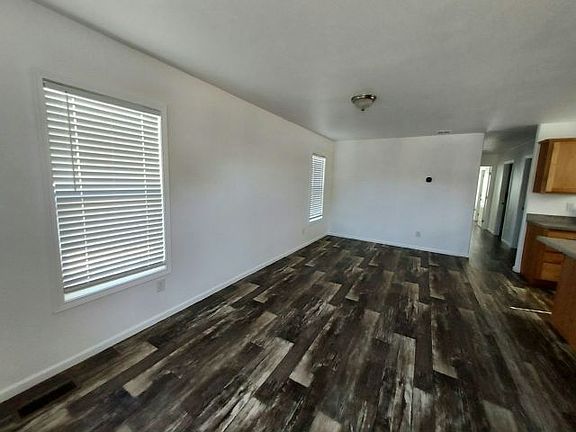 3rd image of 2038 Palm St #4