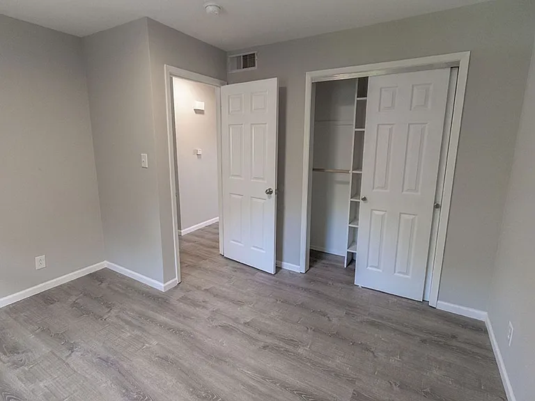1321 S Roseta Ave — Photo 12