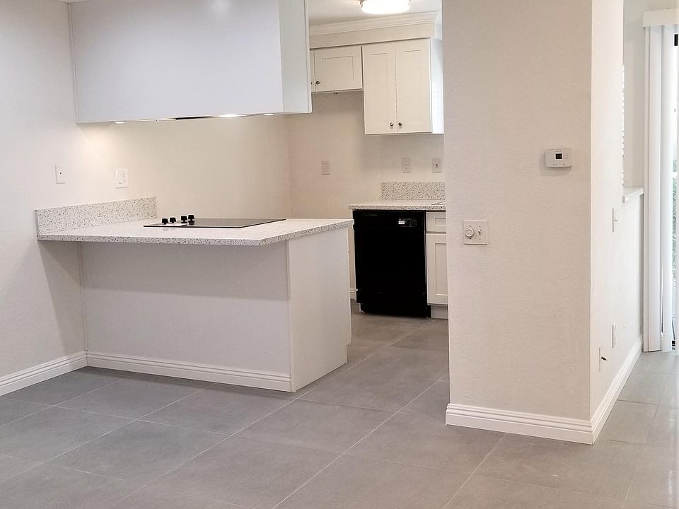 1st image of 26701 Quail Crk APT 9