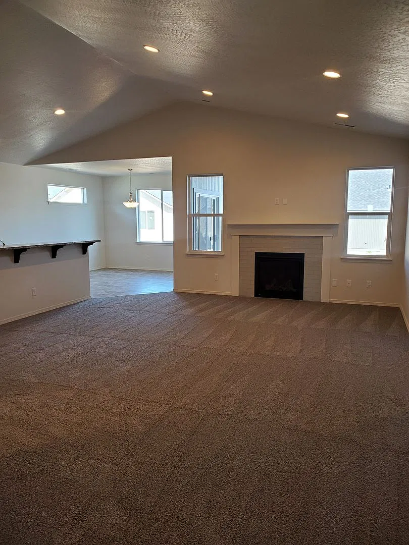 Brand New Home In New Development! — Photo 3