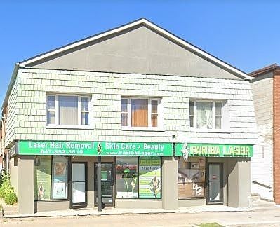 2nd image of 10084 Yonge St #L3
