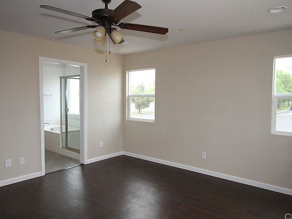 5th image of 8875 Palmetto Ave