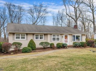 50 Longview Dr, Whippany, NJ 07981