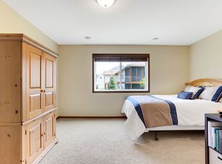 6218 Ranier Ln N, Maple Grove, MN 55311