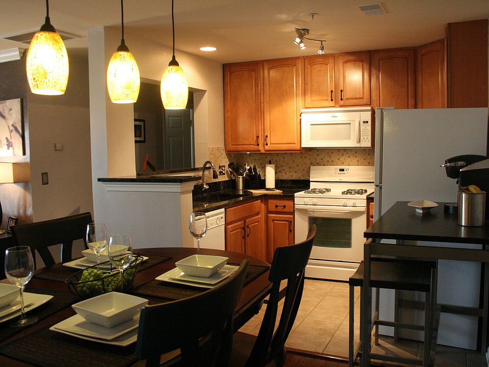 1st image of 45482 Westmeath Way Unit H21