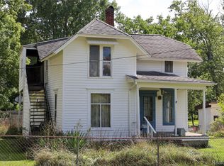 208 Baird St, Holly, MI 48442