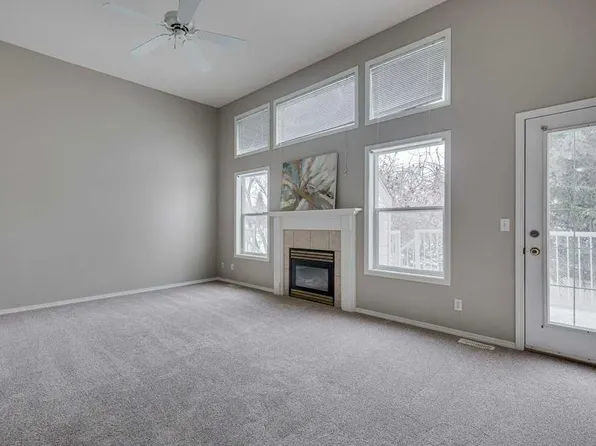 15 Kerry Wood Mews, Red Deer, AB T4N 7B8