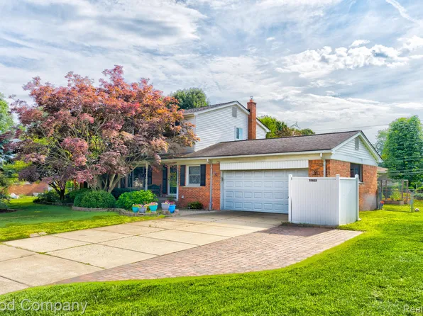 53625 Shelby Rd, Shelby Township, MI 48316