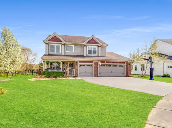 1341 N Home Ct, Palatine, IL 60074