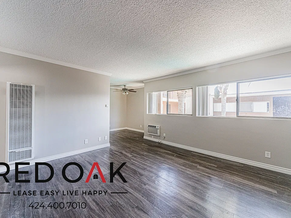 15405 Vanowen St #13