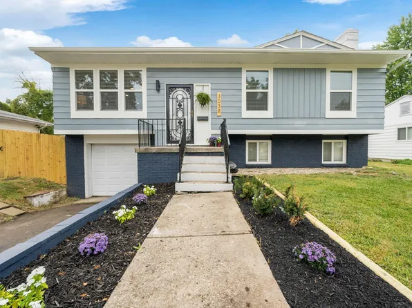 3038 Queensrowe Dr, Columbus, OH 43227