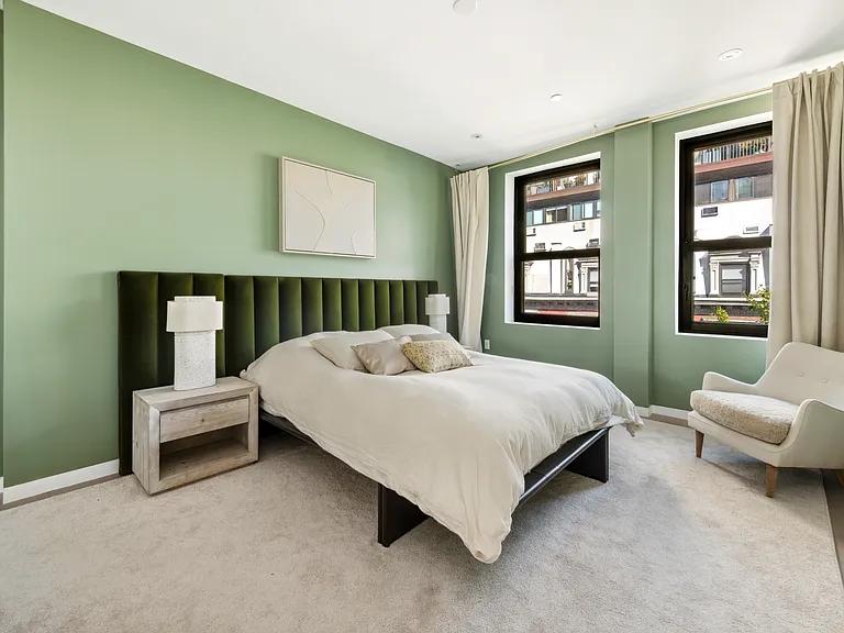 324 W 108th St #Penthouse 2 — Photo 10